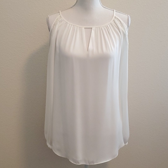 White House Black Market Long Sleeve Cold Shoulder Blouse In Ecru Size M - Picture 2 of 9